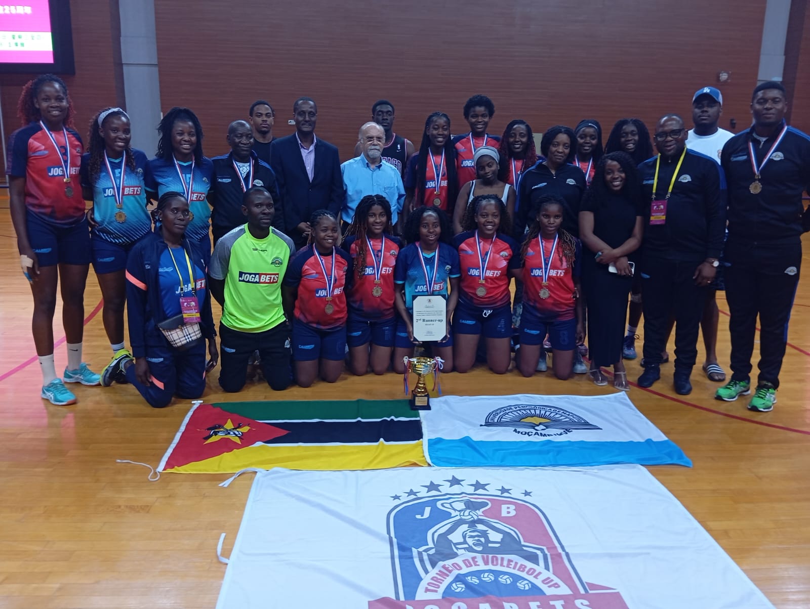 foto da equipe volei femenina