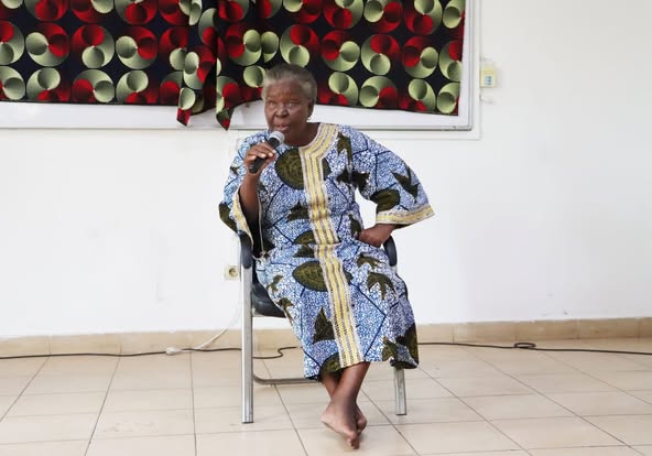 Paulina Chiziane Narra História da Rainha Achivangela na UP-Maputo