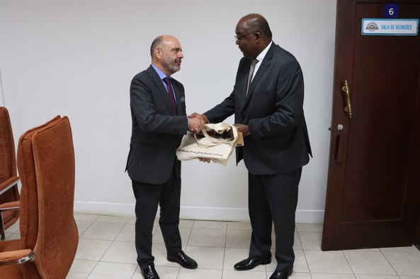 Itália reafirma compromisso no apoio às universidades moçambicanas