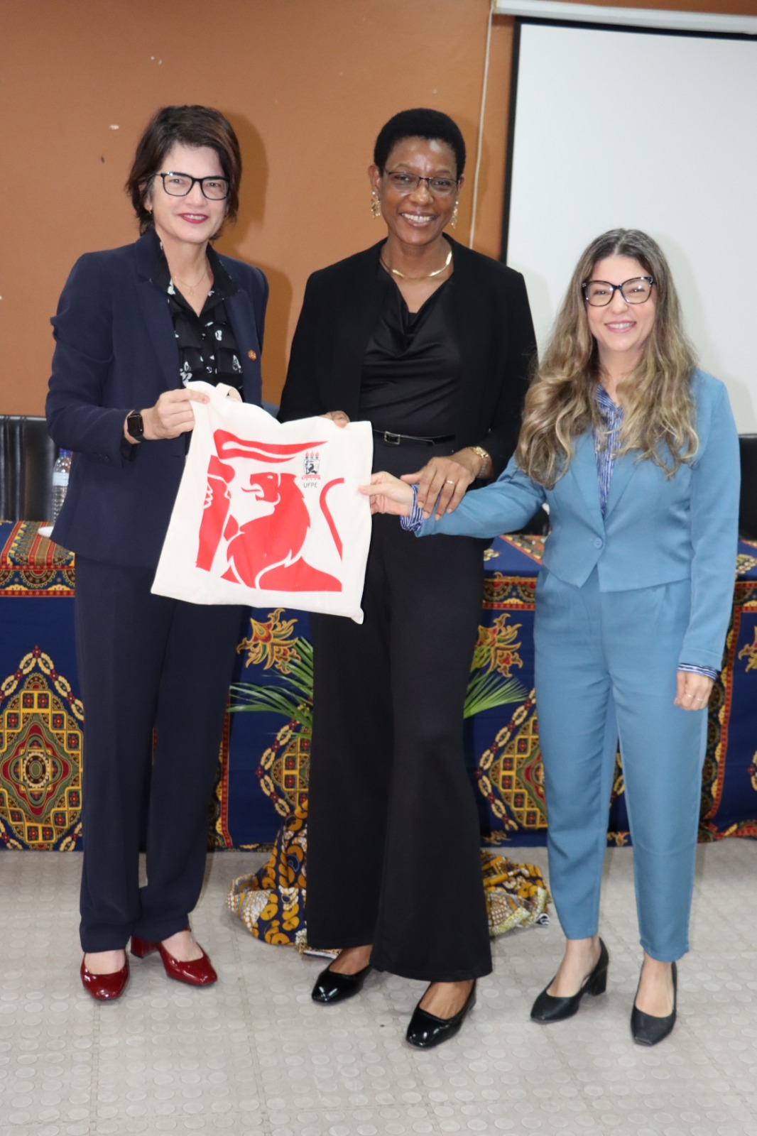 Acordo bilateral une UP-Maputo e Pernambuco 