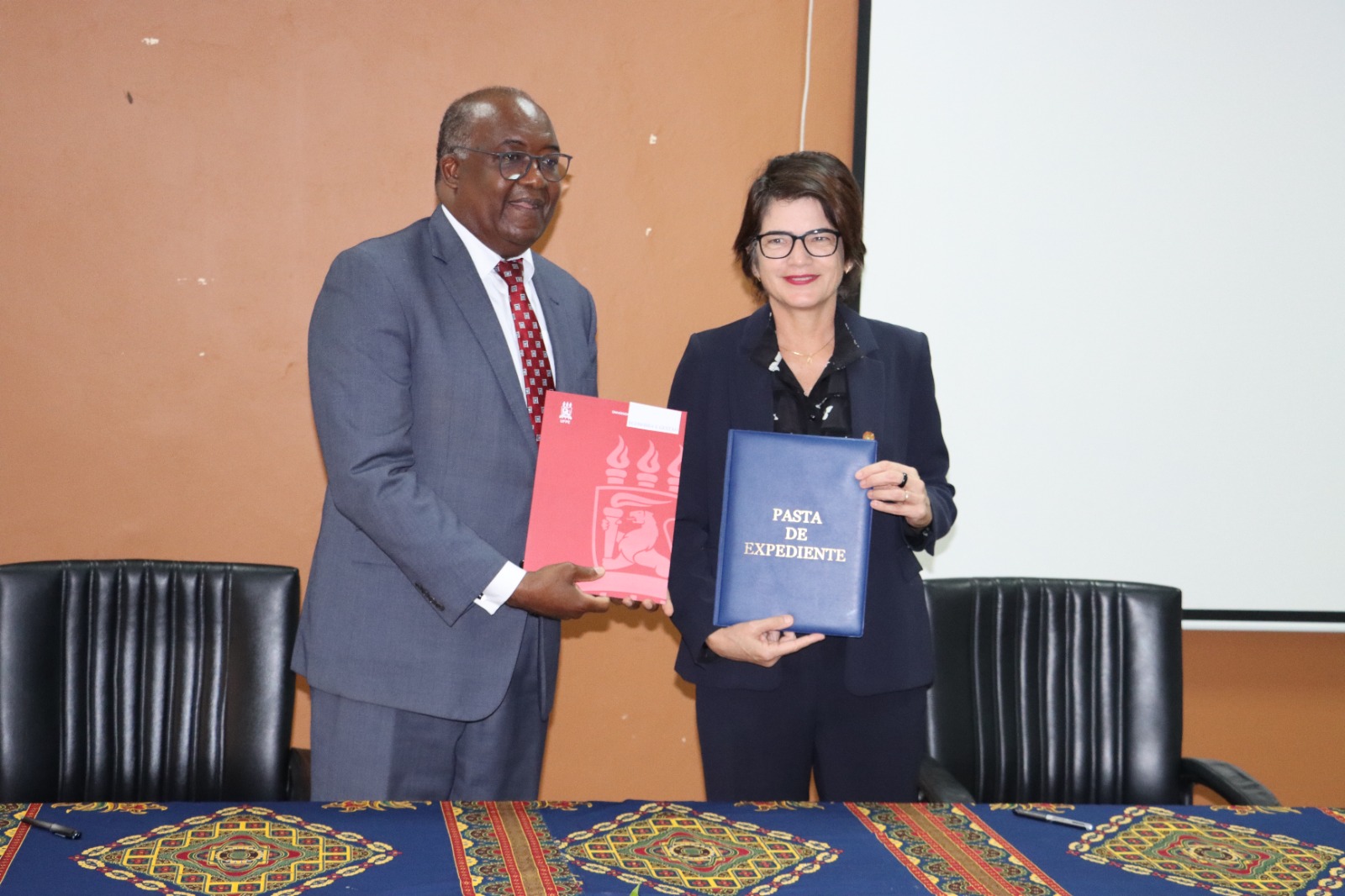 Acordo bilateral une UP-Maputo e Pernambuco 