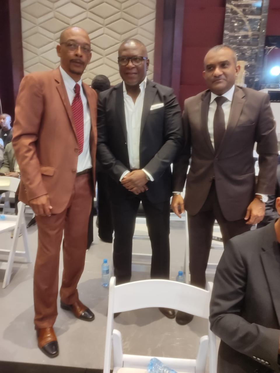 Reitor Jorge Ferrão Felicita Professor e Antigo Árbitro Camilo Ussene